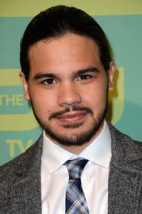 Carlos Valdes in Vixen