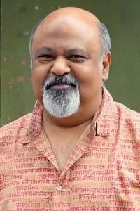 Saurabh Shukla in Laali Ki Shaadi Mein Laaddoo Deewana