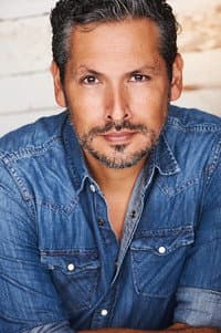 Valentino del Toro in Underbelly Files: Infiltration