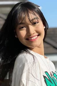 Ayu Ayuni in Rekah Di Jari Kak Long
