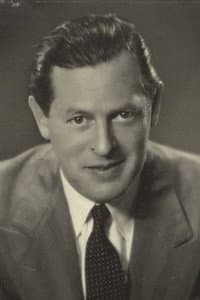 Louis Borel in 10.32