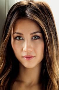 Jessica Blythe Kemejuk in Glimpse Ep 6: Day 180