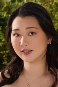 Joanna Wei in Vibes 13