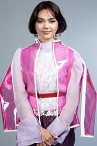 Rina Nose in Rumah Kentang