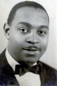 Benny Carter in Benny Carter: Symphony in Riffs