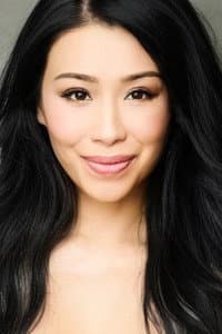 Phuong Kubacki in The Sintern
