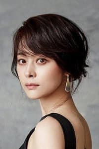 Woo Hee-jin in 어느 날 우리 집 현관으로 멸망이 들어왔다
