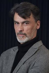 Miguel Morenza in Cambio de Hábitos