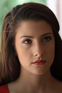 Shannah Grove in Golden Mind