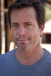 Kevin Otto in Free Willy: Ontsnapping Uit De Piratenbaai