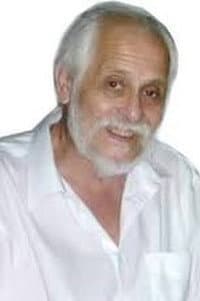 Víctor Bruno in Más allá del sol