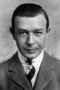 Georg Alexander in Ein Zug fährt ab