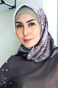 Fenita Arie in Lewat Tengah Malam