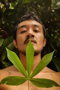 Rafki Hidayat in Titik Ayam Penghabisan