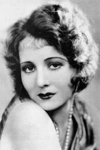 Sharon Lynn in Speakeasy