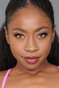 Anne Amari in Hazel and Amari's Holiday Threesomes