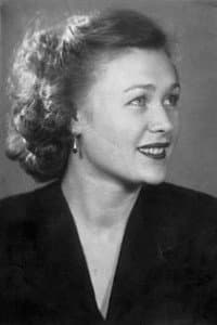 Nina Arkhipova in Дом, где разбиваются сердца