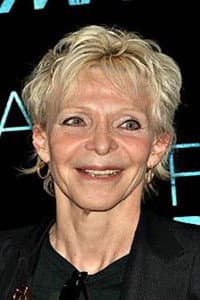 Tonie Marshall in Tout dépend des filles...