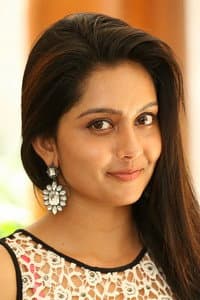 Mahima Nambiar in ആര്‍ഡിഎക്സ്: റോബര്‍ട്ട് ഡോണി സേവ്യര്‍