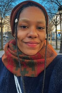 Bea Gerolin in Reza para Baobabs: um ebó de palavras para Ayomi e Zola