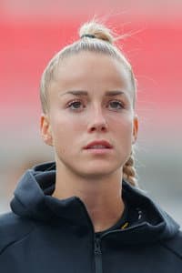 Giulia Gwinn in Das Spiel ihres Lebens