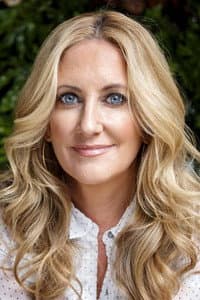 Lee Ann Womack in Sesame Street: Kids' Favorite Country Songs