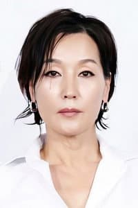 Lee Hye-young in 소설가의 영화
