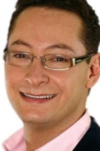 Beto Castillo in Soy Frankelda