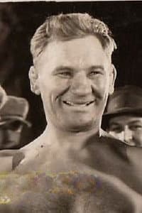 Ivan Linow in Lover's Island