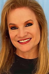 Lucía Galán in Papá se volvió loco