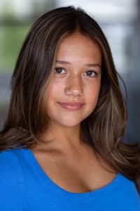 Lily Roebeck in Dive Short 2025