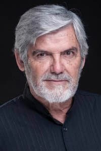 Antonio Mayans in La furia dei Khyber