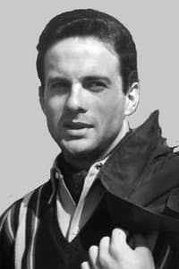Manuel Gil in Mara