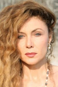 Eleonora Brigliadori in Sono un fenomeno paranormale