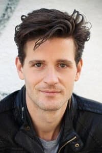 Gabriel Paré in Moodland