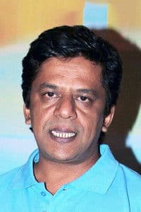 Upendra Limaye in Mee Sindhutai Sapkal