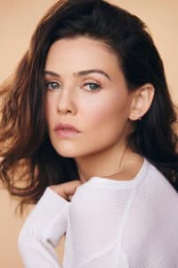 Danielle Campbell in SHARE?