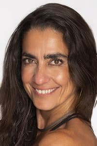Carol Machado in A Solidão dos Dias Difíceis