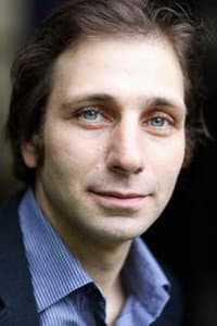 Grégoire Tachnakian in La Fille du 14 juillet