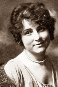 Stella LeSaint in The Long Chance