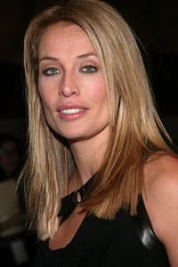 Frederique van der Wal in Wild Wild West: Loveless's Ladies