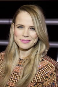 Ilse DeLange in The Common Linnets: Calm Before the Storm