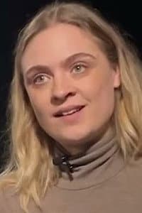 Clara Herman in Salmon