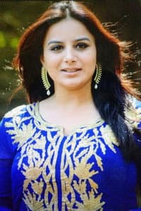 Pooja Gandhi in Nee Tata Naa Birla