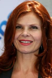 Lolita Davidovich in Keep the Change