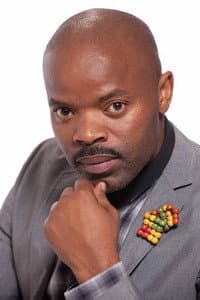 Dumisani Mbebe in Casper en Emma: Op safari