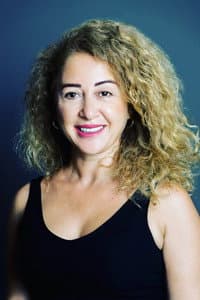Neşe Mengüloğlu in Zengo