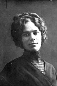 Yelena Anufriyeva in Груня Корнакова