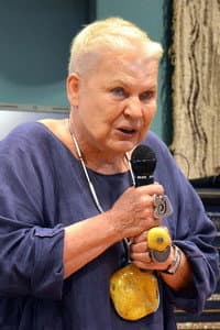 Elżbieta Dzikowska in Tony Halik