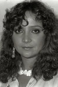 Elba Escobar in Borrón y cuenta nueva